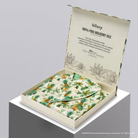 Classic Robe - White Lotus - Pineapple