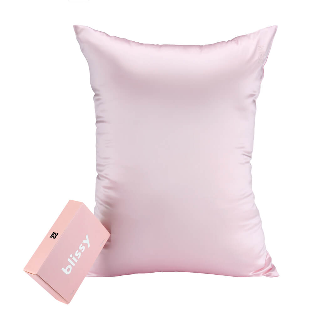 Blush Pillowcase Close-Up – Blissy 22 Momme Silk