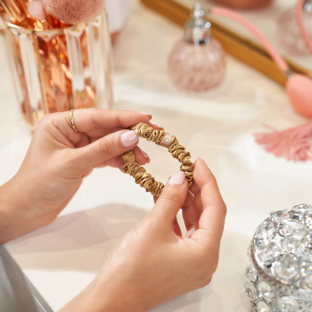 Blissy Mulberry Silk Blissy Skinny Scrunchies – Gold