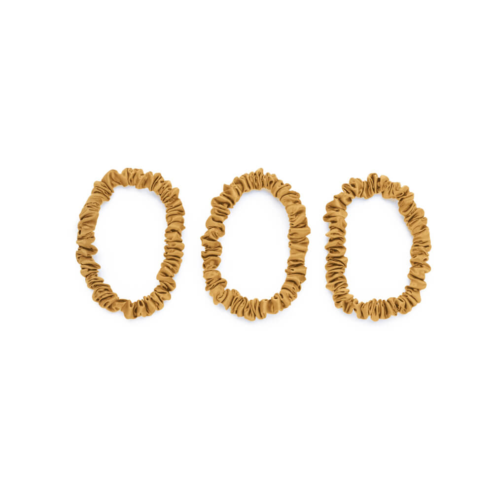 Gold Blissy Skinny Scrunchies Close-Up – Blissy 22 Momme Silk