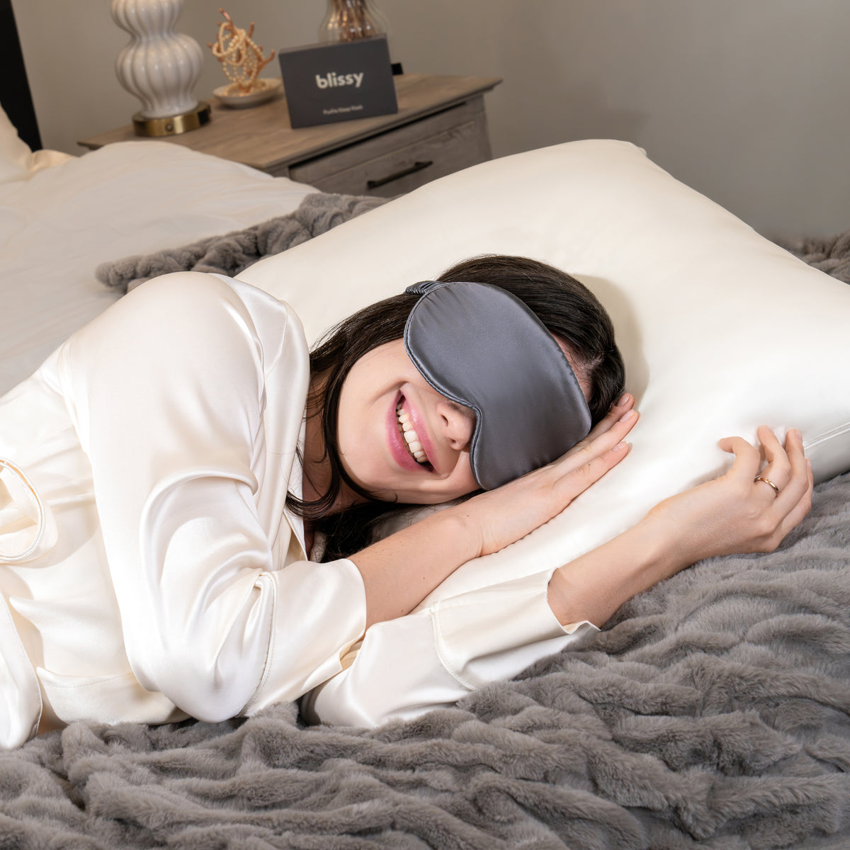 Blissy Mulberry Silk Sleep Mask – Grey