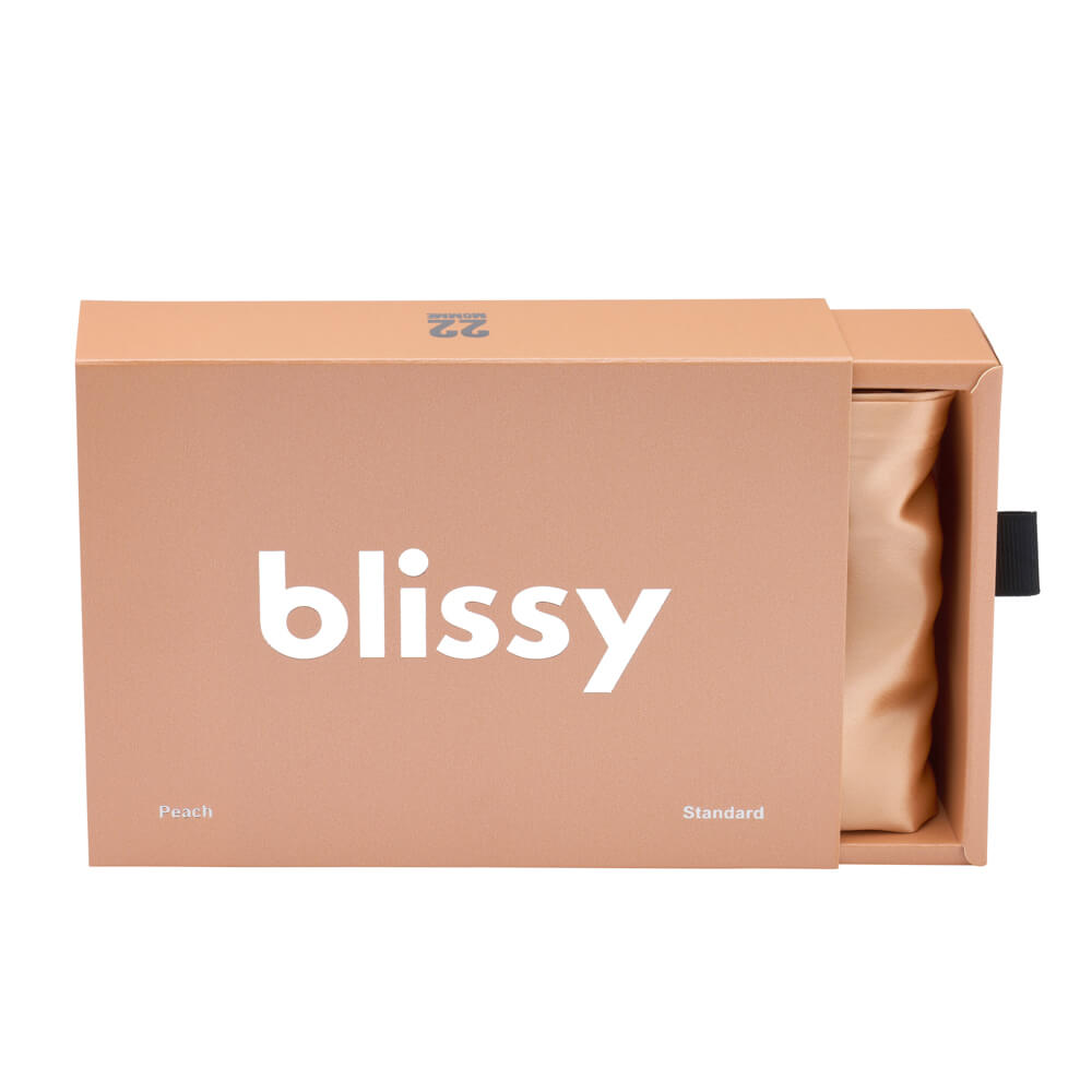 Blissy Peach Silk Pillowcase Detail – Standard