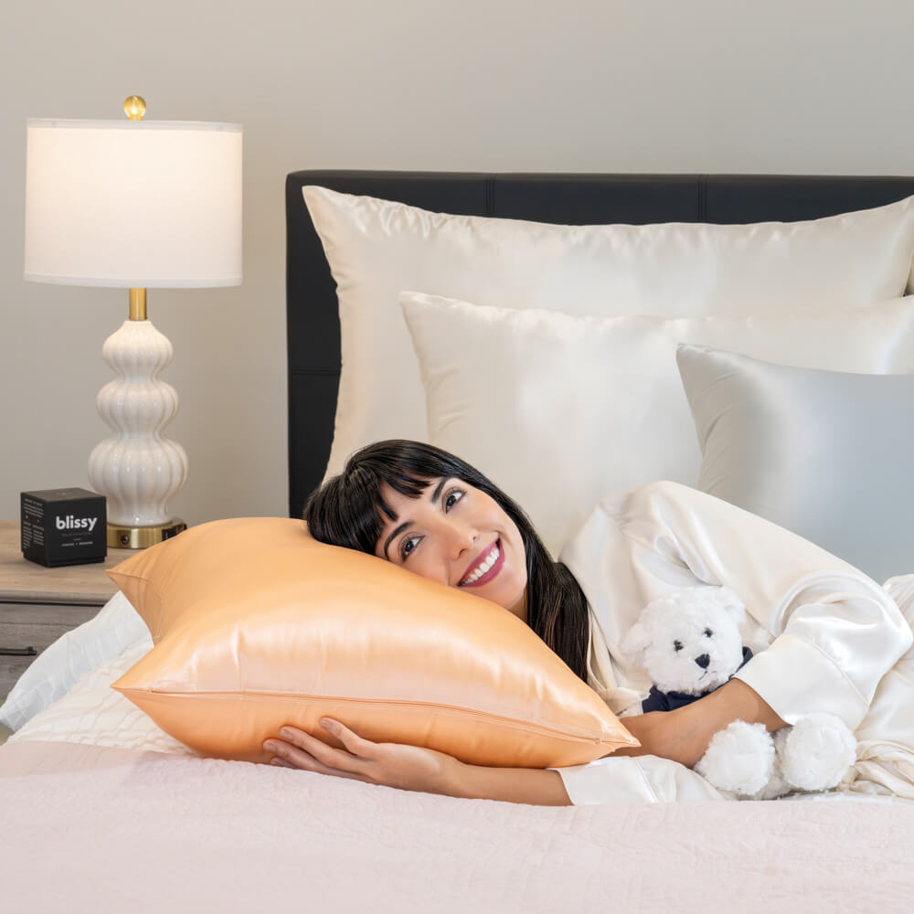 Blissy Standard Peach Pillowcase Lifestyle – Mulberry Silk