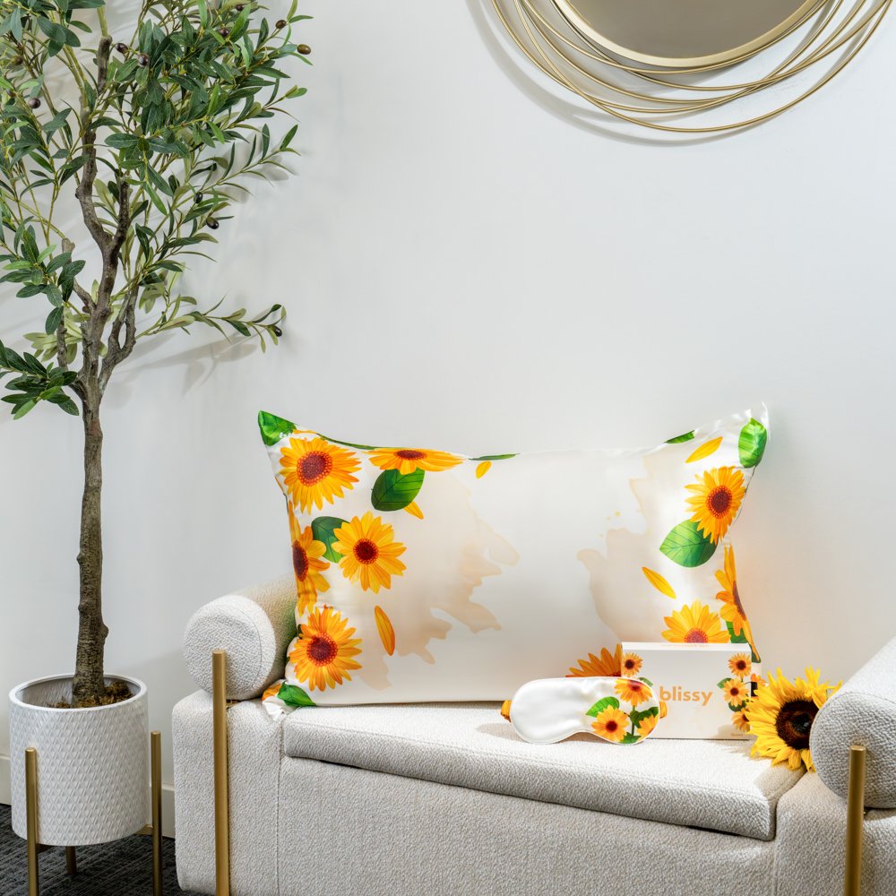 Blissy Zodiac Flower Silk Pillowcase Detail – King