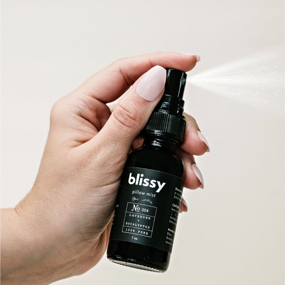 Blissy Award-Winning Aromatherapy Spray Silk Blissy Sleep & Pillow Mist Detail –
