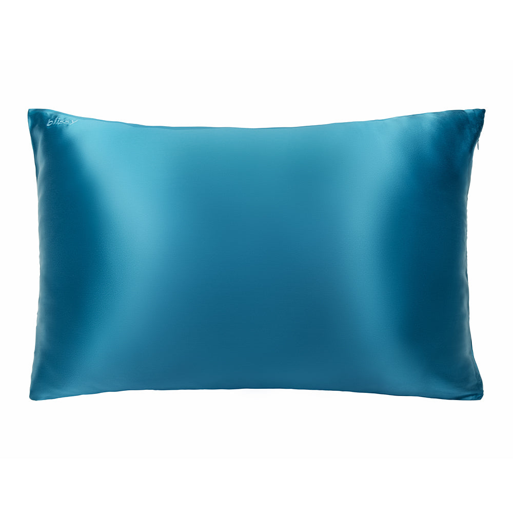 Blissy Aqua Silk Pillowcase Detail – King