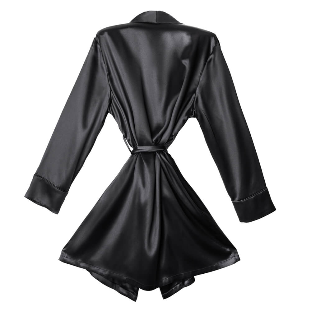 Blissy Black Classic Robe Lifestyle – Mulberry Silk