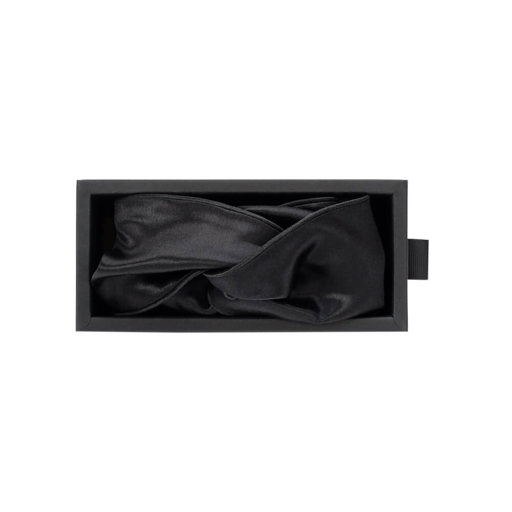 Blissy Black Silk Blissy Head Piece Detail –
