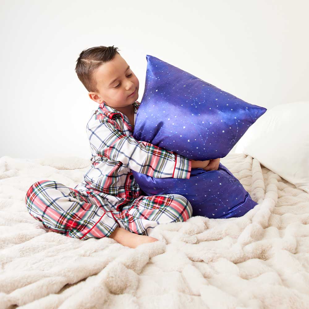 Night Sky Pillowcase Close-Up – Blissy 22 Momme Silk