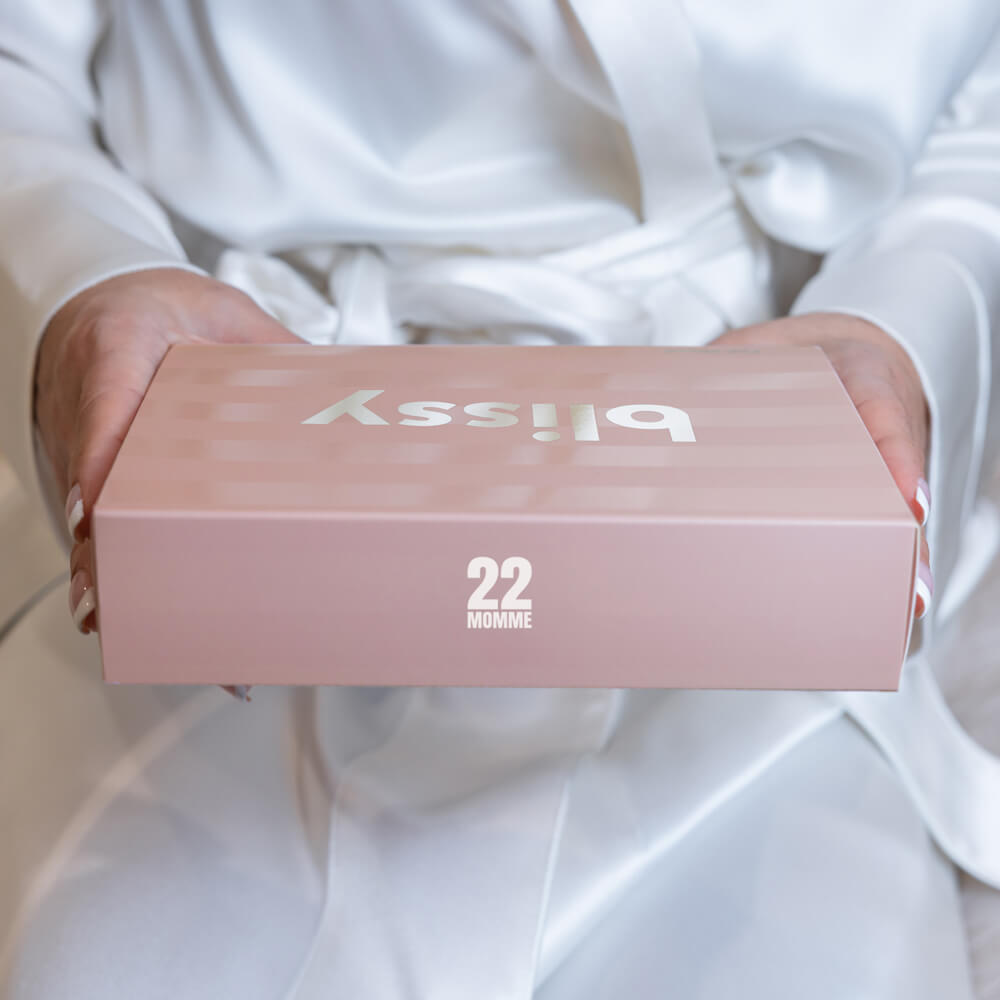 Blissy Pink Striped Silk Pillowcase Detail – Standard