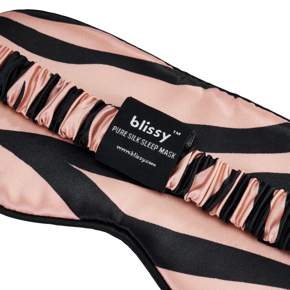 Blissy Tiger Silk Sleep Mask Detail –